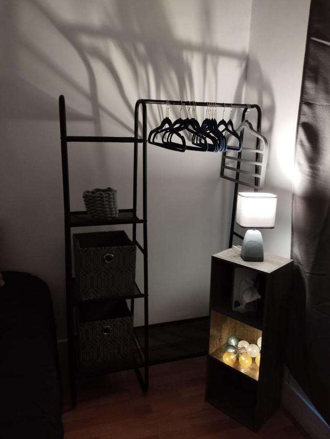 Apartamento Parisian Vibes A Clichy Habitación foto